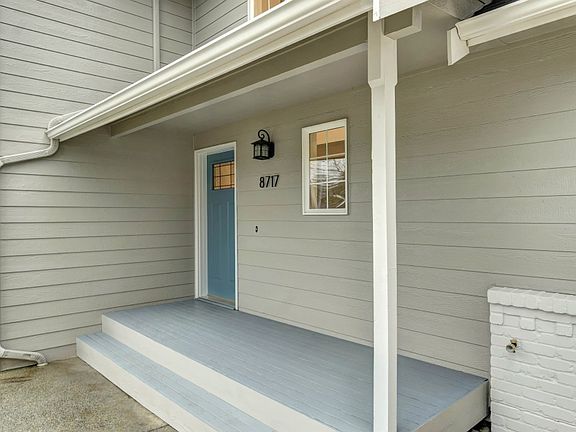 2nd image of 8717 68th Ave NE