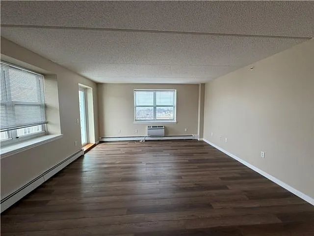 79-14 Rockaway Beach Blvd #7C — Photo 2