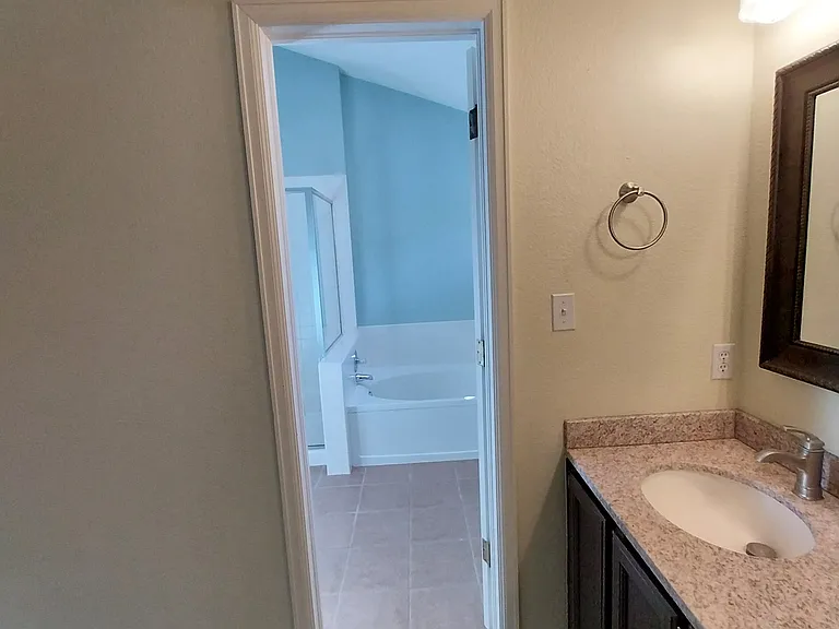 9786 Buckingham Ct — Photo 20