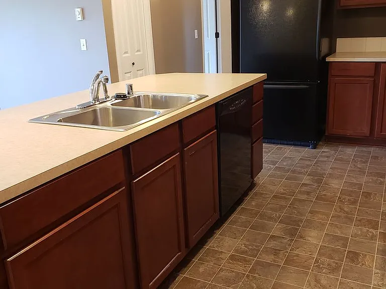 355 Tremont Ave #201 — Photo 4