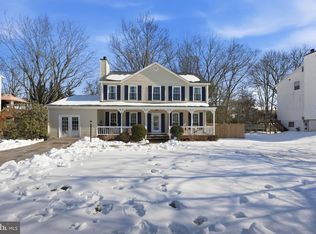 13709 Palm Rd, Woodbridge, VA 22193