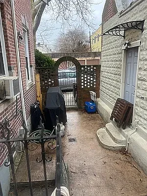 Rented by Corcoran | media 22