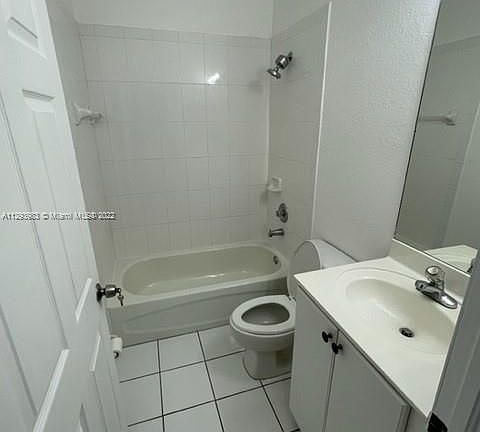 4th image of 10850 NW 82nd Ter #45