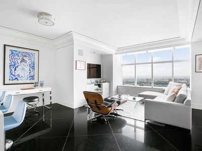 160 W 66th St, New York, NY, 10023