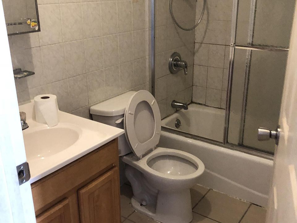 2nd image of 4242 208th St #1FLOOR