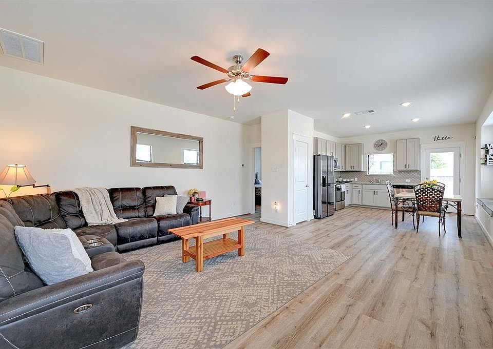 356 Fieldwood Dr C, Buda, TX 78610 MLS 5626229 Zillow