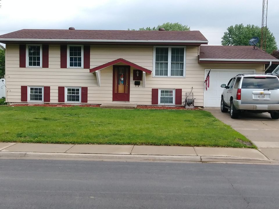 1st image of 359 Munroe Ave