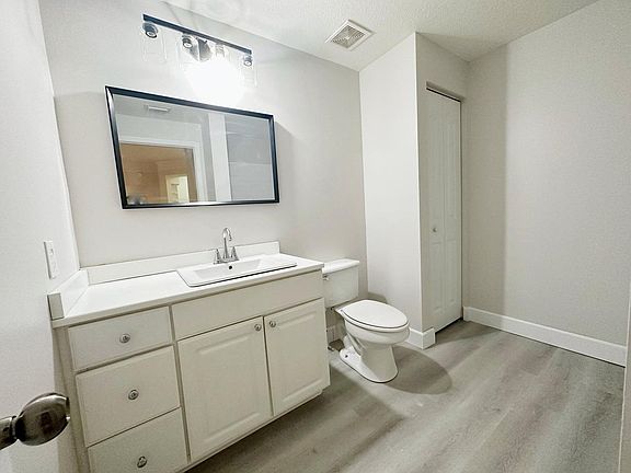 5th image of 9887 Baywinds Dr APT 4202