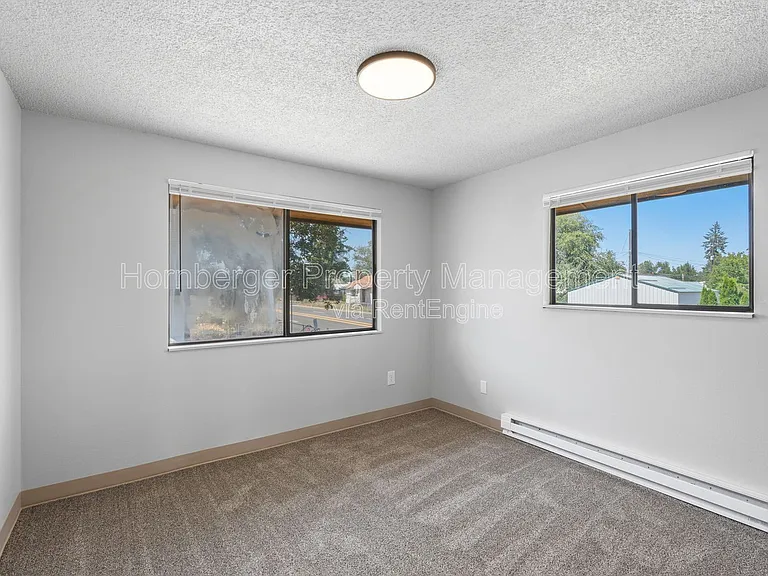 2628 E Wellesley Ave #2 — Photo 8