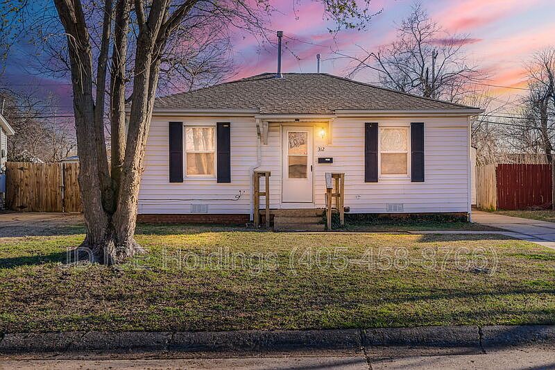 1st image of 312 E Jacobs Dr