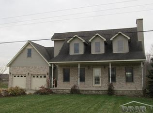 39755 Willow Rd, Belleville, MI 48111