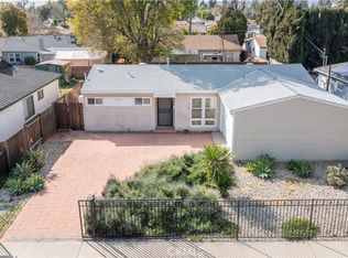 8025 Newcastle Ave, Reseda, CA 91335