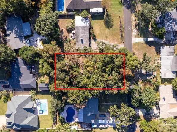 333 Valencia St, Gulf Breeze, FL 32561