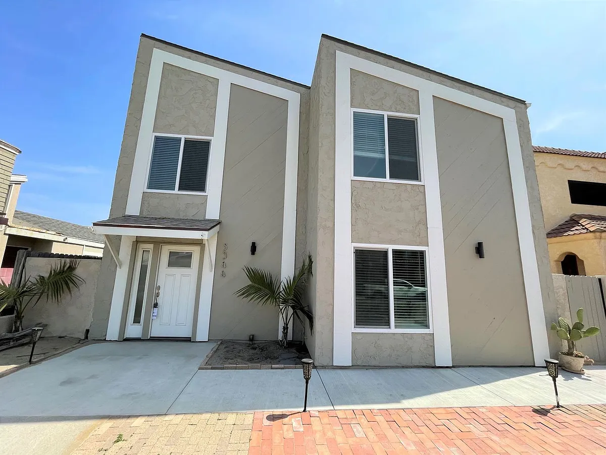 Building Photo - 5344 Beachcomber St