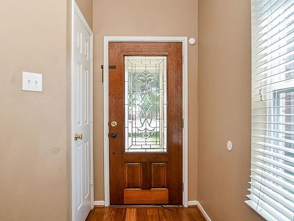 4th image of 19503 Jackson Brook Way