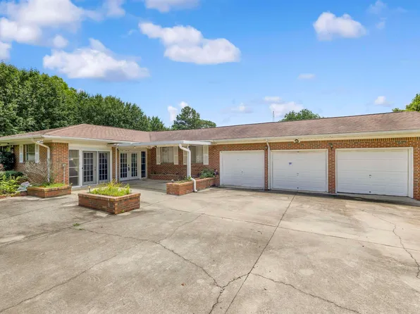 816 Lynn Dale Ln, Birmingham, AL 35214