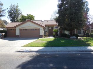 8710 Dalby Ct, Bakersfield, CA 93313
