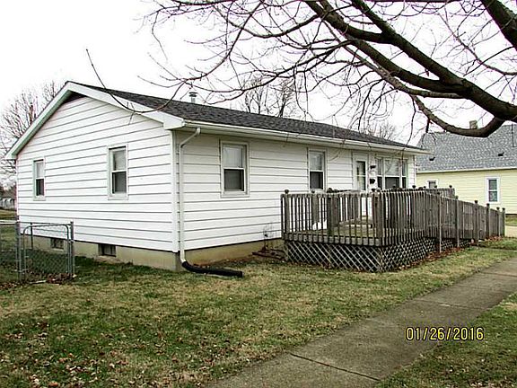 2nd image of 521 N Wagner Ave