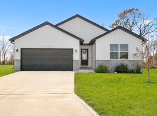 1110 Buffalo Ct, Nixa, MO 65714