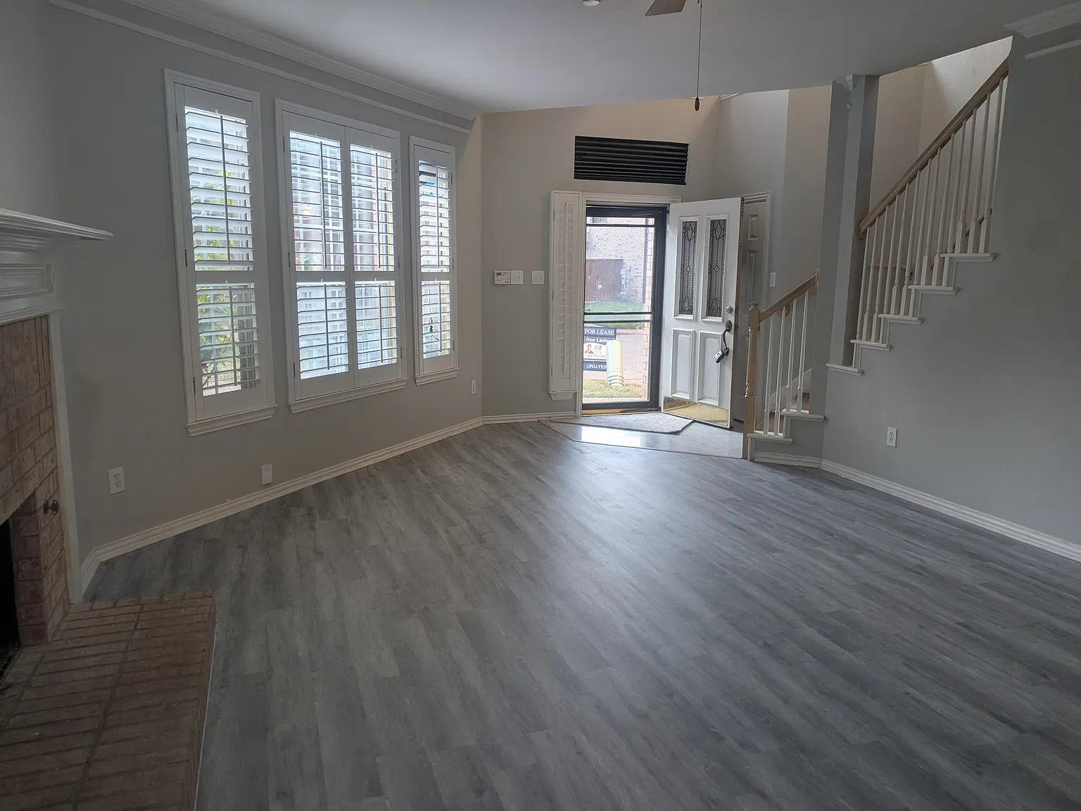 3 bed, 2.5 bath, 1887 sqft, $2,450 — Photo 4