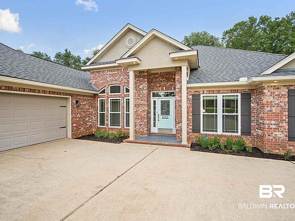 3rd image of 1685 Stonebridge Ct