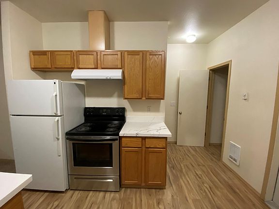 5th image of 3110 S 43rd St APT A