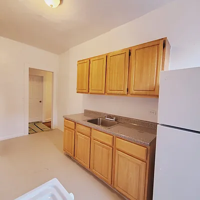 Rented by New York Residence | media 28