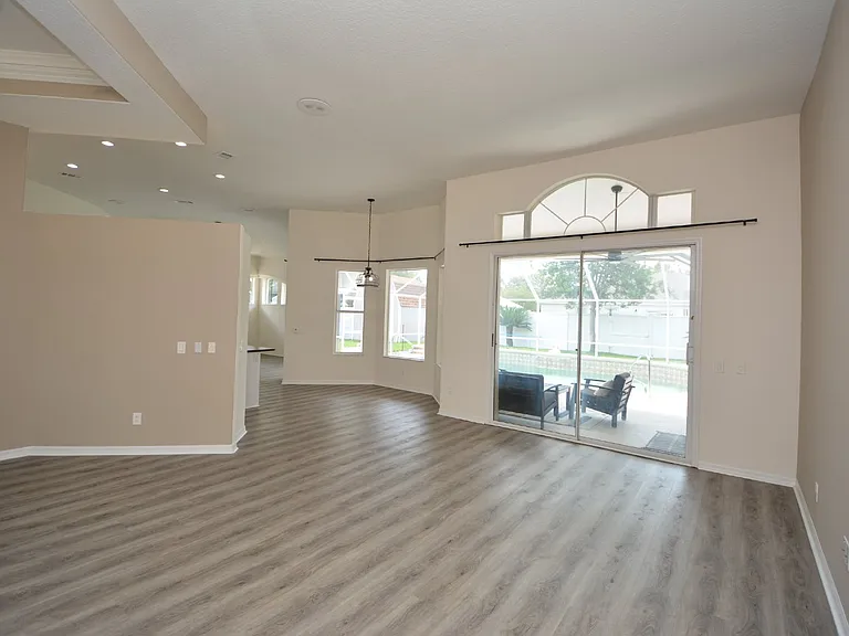 18 Wellwater Dr — Photo 10