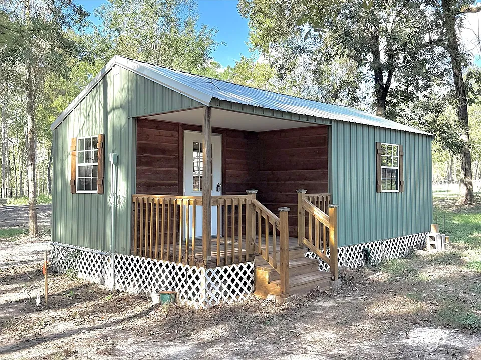 835 Circle Crk
