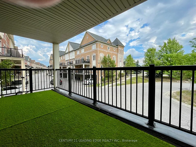 2083 Bur Oak Ave — Photo 23