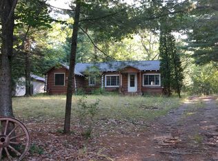 1712 Fleming Rd, Lewiston, MI 49756