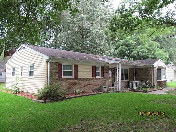 2nd image of 6009 Bradford Dr