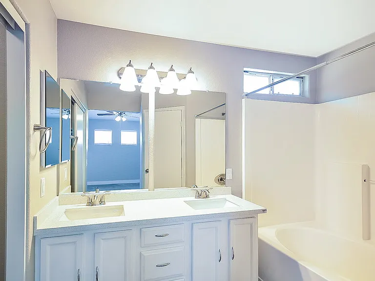 3010 Sunrise Bay Ave — Photo 12