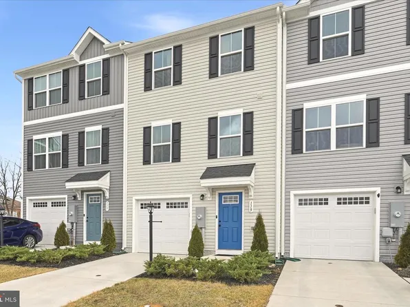 119 Kensington Cir, Middletown, VA 22645