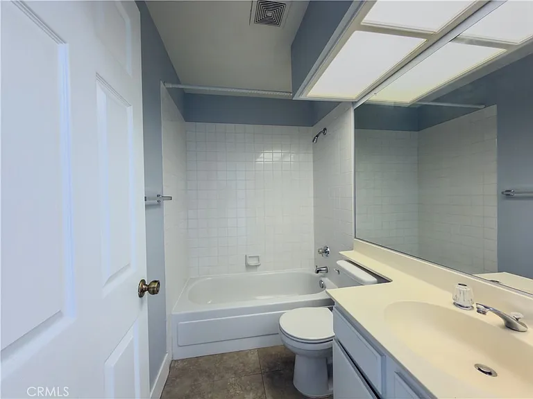 3101 Plaza Del Amo #91 — Photo 16