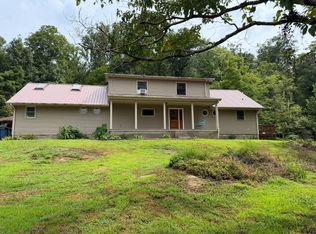 1080 Scuffle Creek Rd, Bradfordsville, KY 40009