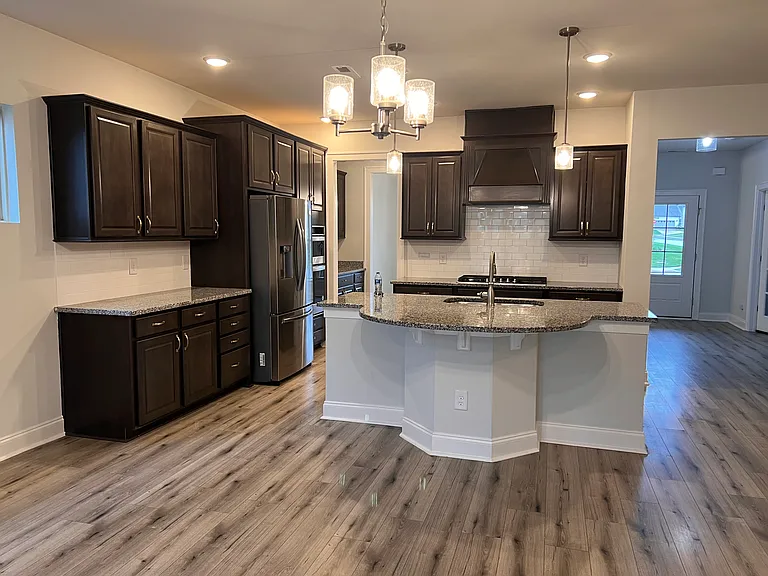 1126 Carlisle Pl — Photo 3