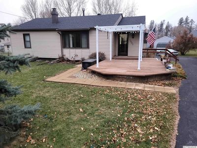 1322 N Shore Dr, Clear Lake, IA, 50428