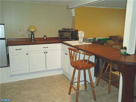5th image of 105 Hartman Dr