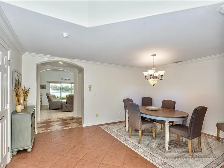 9051 Astonia Way — Photo 6