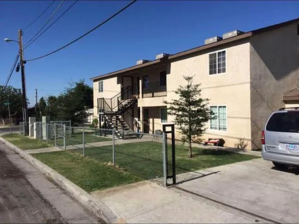 1632 Pacific St APT A, Bakersfield, CA 93305