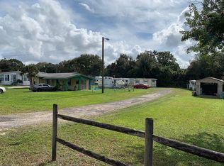 7003 Mottie Rd, Gibsonton, FL 33534