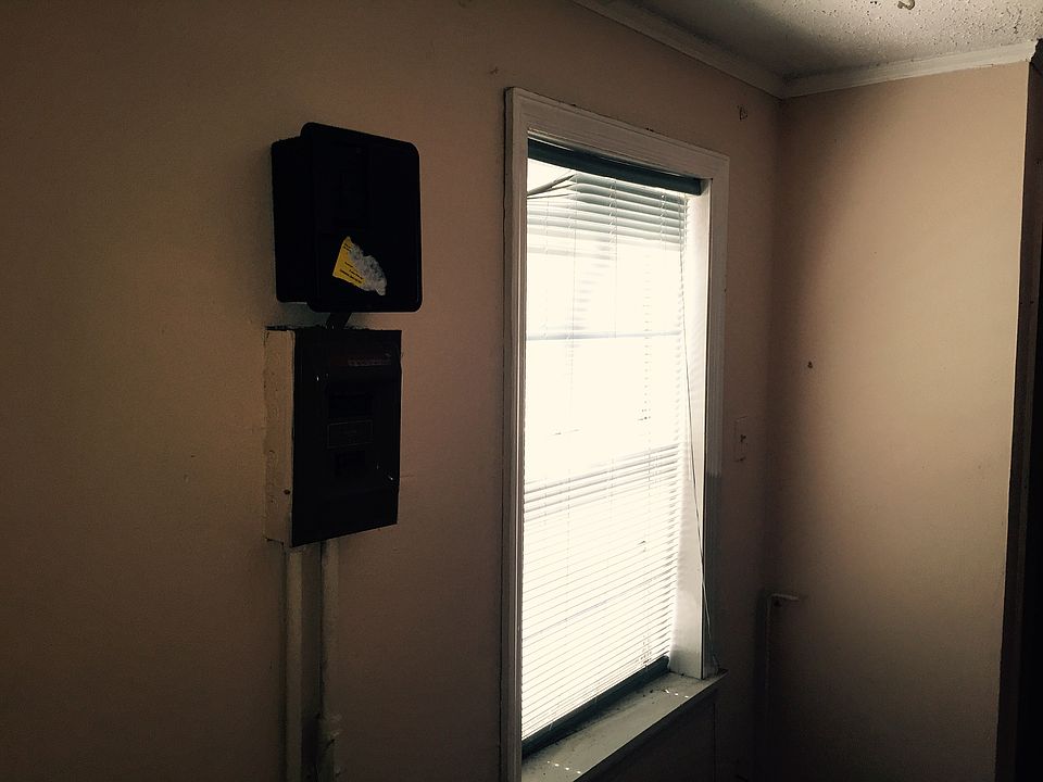 1st image of 1455 Oriole St