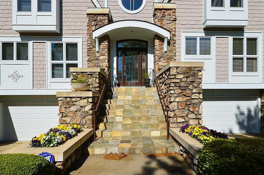 2nd image of 6713 Kilberry Ln