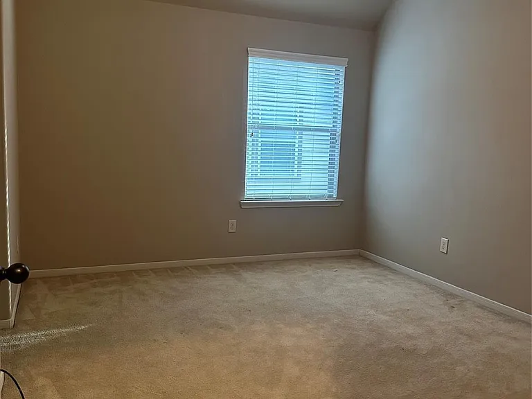 13915 Sawmill Run Ln — Photo 28