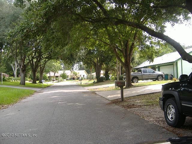 2nd image of 16 Bleau Ct