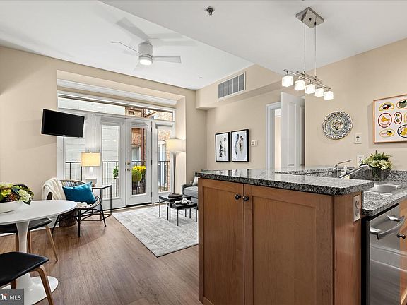 3rd image of 1625 16th St NW APT 302