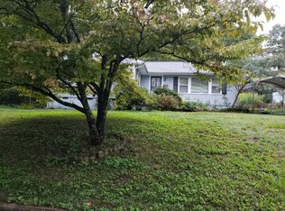 1210 Johnston Dr, Anniston, AL 36207