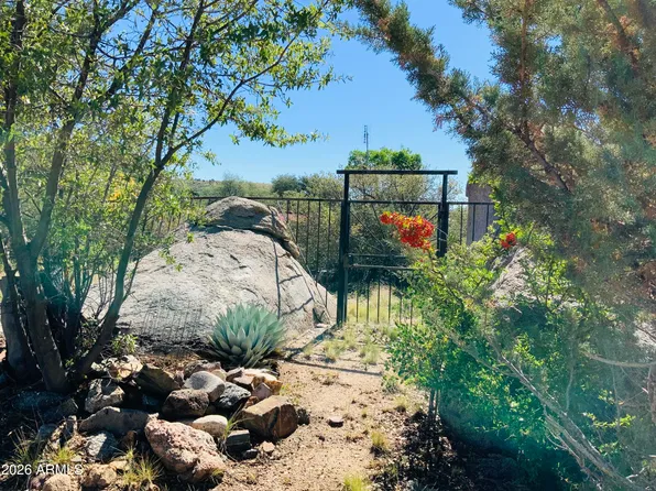 22691 S LAKEWOOD Drive #F, Yarnell, AZ 85362