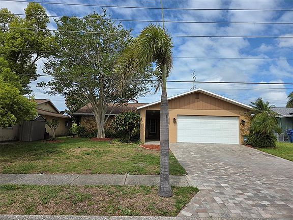 3rd image of 2529 San Luis Rd